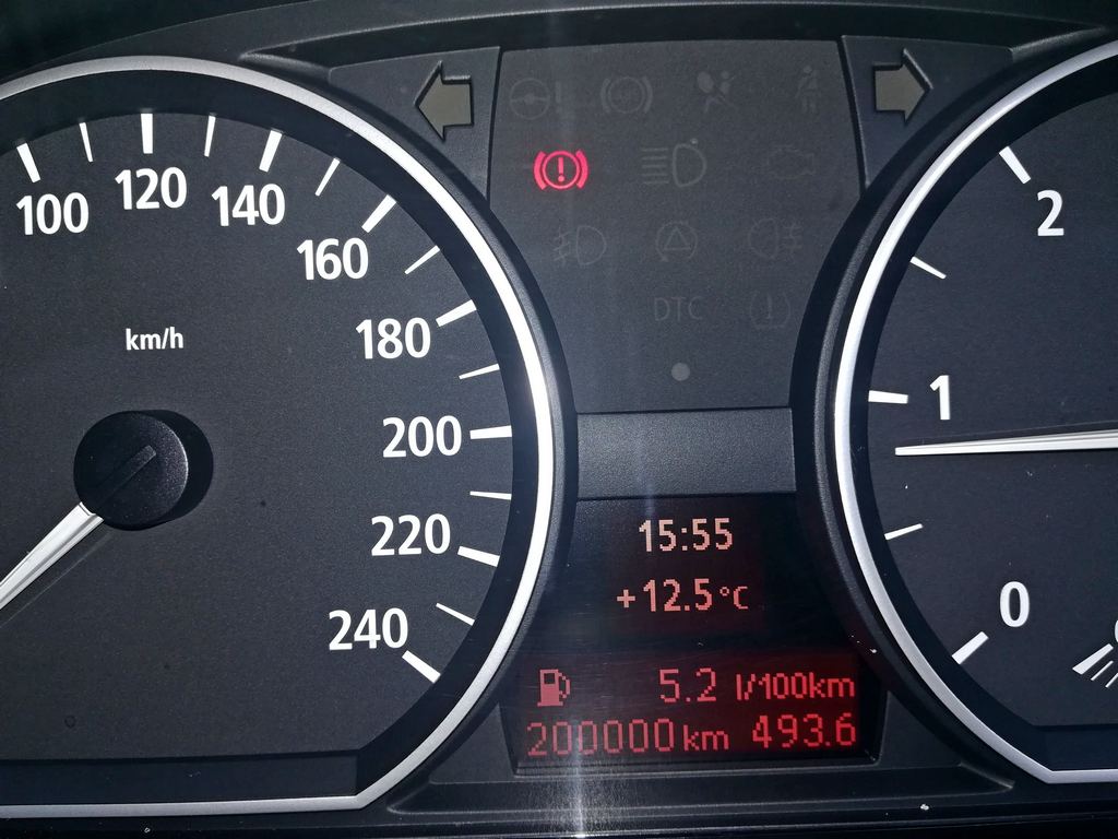 200-tys.jpg