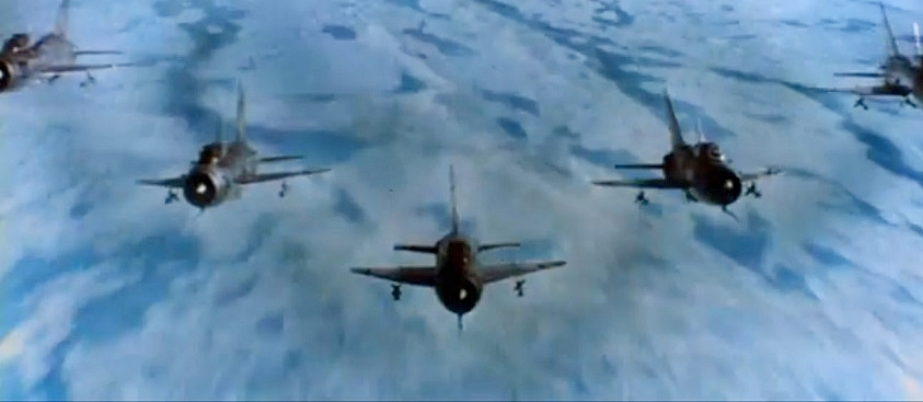 ICE-STATION-ZEBRA-MIG-3-FOTOR.jpg