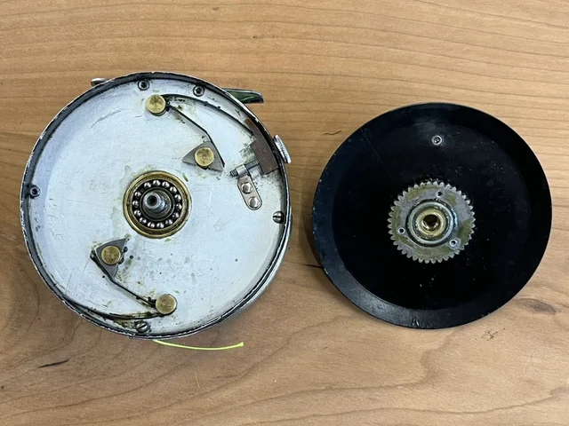 shakespeare 1899 steelhead trout reelmodelHE1935e