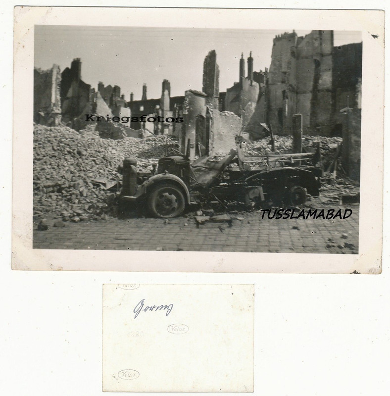 Lastwagen Wrack Stadt alte Ruinen Häuser Ortsang
