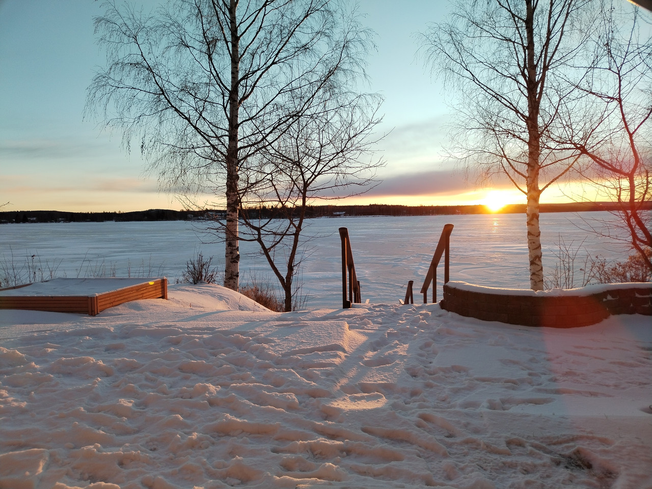 Día 5. Amanecer en el lago y atardecer en Ounasvaara – Viaje a Laponia con niñas - Viaje a Laponia con niñas - Finlandia 8 días (2)