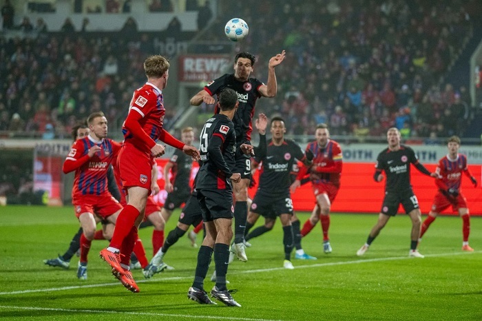 Heidenheim vs Frankfurt, 21h30 ngày 01/11