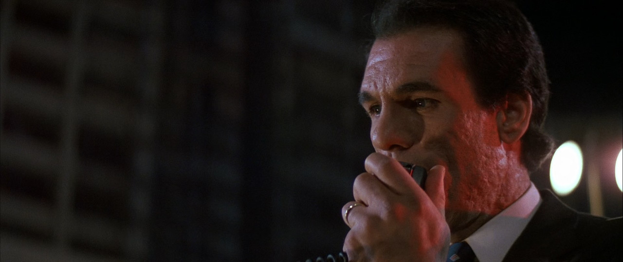 Die Hard 1988 (1080p x265 10bit Tigole).mkv_snapshot_01.45.07_[2