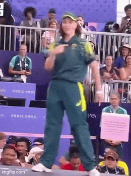 8zxoqc.gif