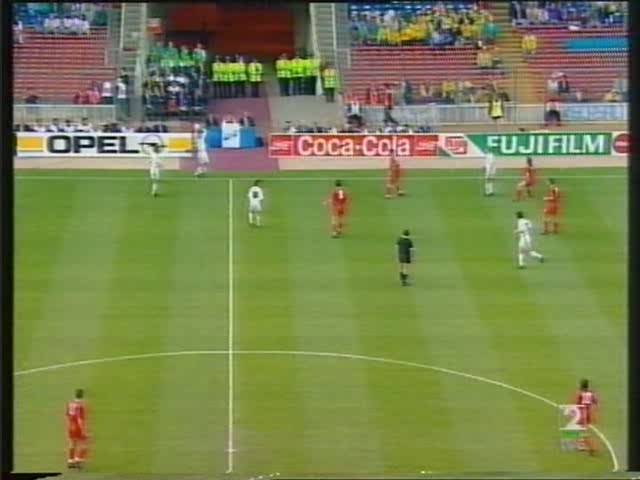 Recopa de Europa 1992/1993 - Final - Parma Vs. Amberes (480p) (Castellano) 3