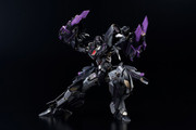 Flame-Toys-Kuro-Kara-Kuri-Megatron-11