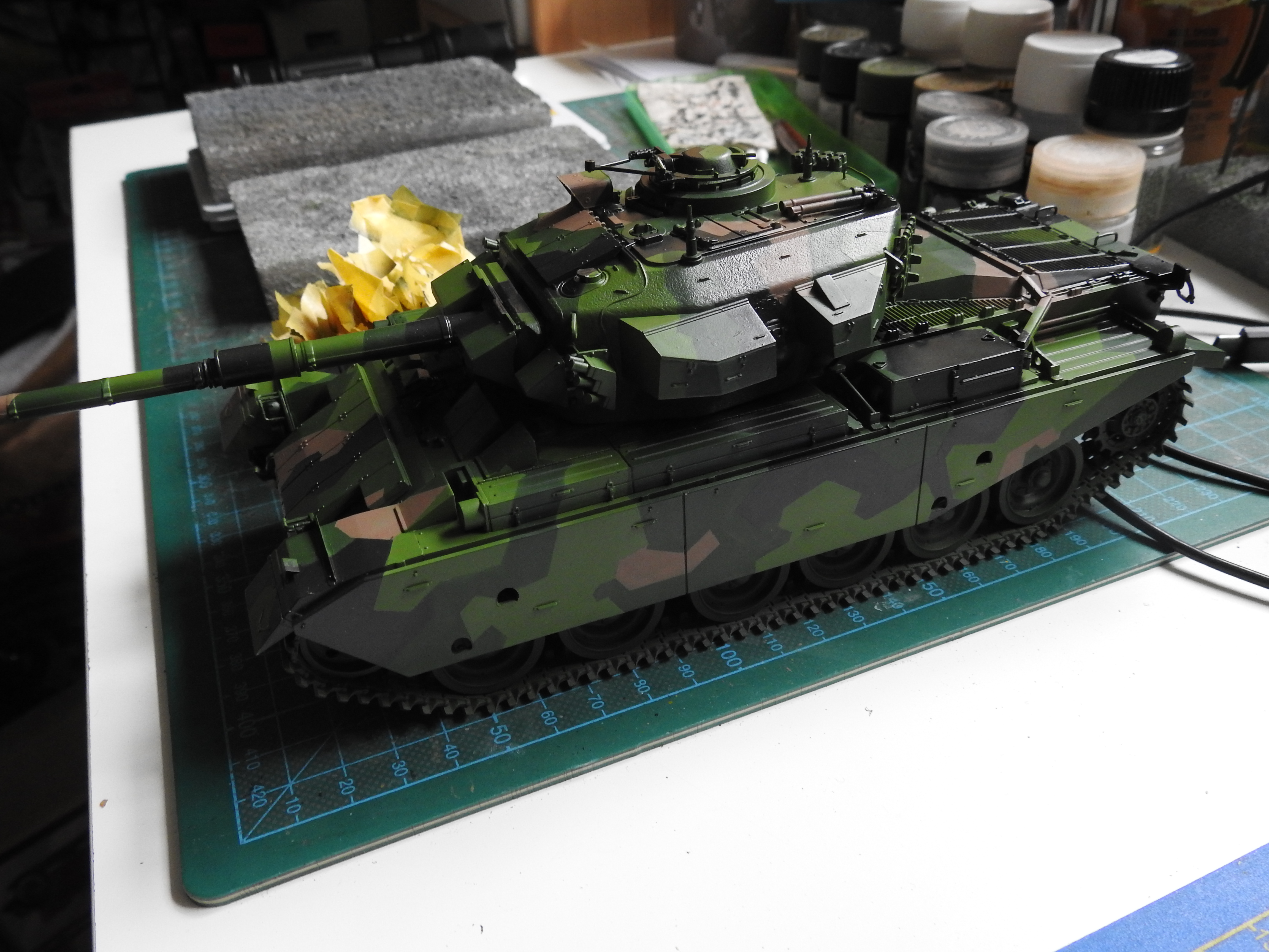 Strv 104 Centurion, Amusing Hobby, 1/35 DSCN0177
