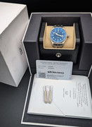 PXL 20251223 004759165