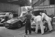 24 HEURES DU MANS YEAR BY YEAR PART ONE 1923-1969 - Page 47 59lm26-Triumph-TR3-S-Peter-Bolton-Mike-Rothschild-22