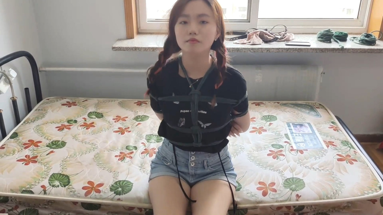 玩奴原创 美少女瑶瑶的严历驷马初次捆绑.mp4_20210909_082444.486