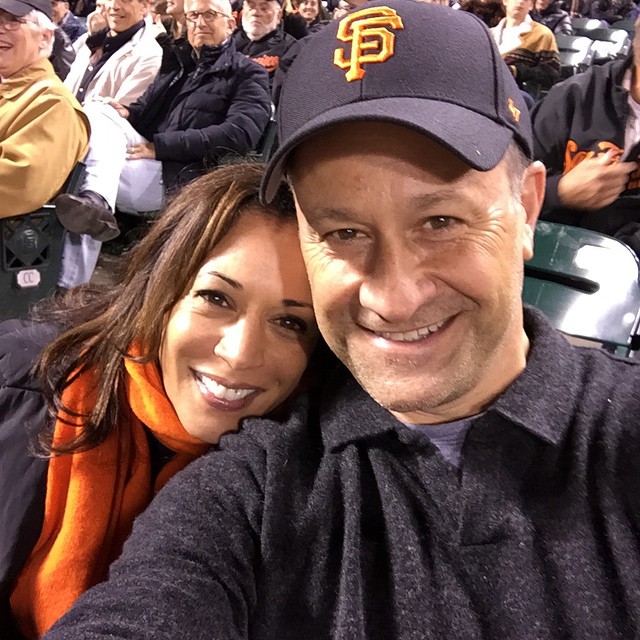 7 Potret harmonis rumah tangga Kamala Harris, sang wapres AS terpilih