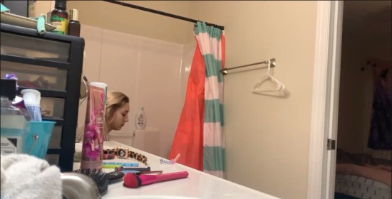 [Image: Voyeur35175153043.jpg]
