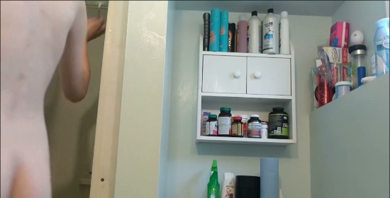 [Image: Voyeur47675102354.jpg]