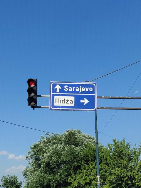 10 días por Eslovenia, Croacia y Bosnia con 3 niños. - Blogs de Europa Oriental - Sabado: Entramos a Bosnia parando en Mostar, Jablanica y Sarajevo. (17)