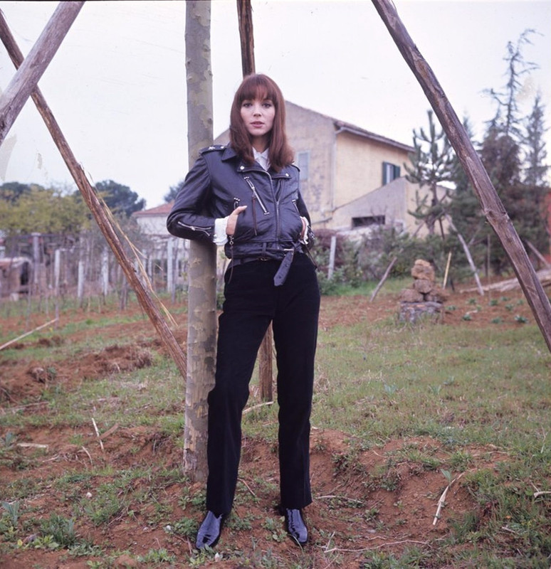 elsa_martinelli_e24