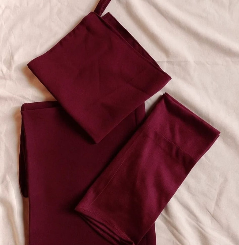 Mahroon Hijab Set