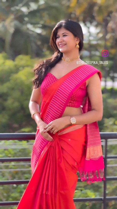 [Image: hot-desi-girl-sexy-navel-in-pink-saree-m...02-877.jpg]