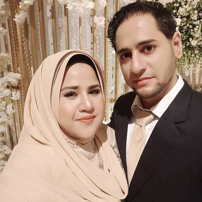 Dhawiya dan suaminya, Muhammad