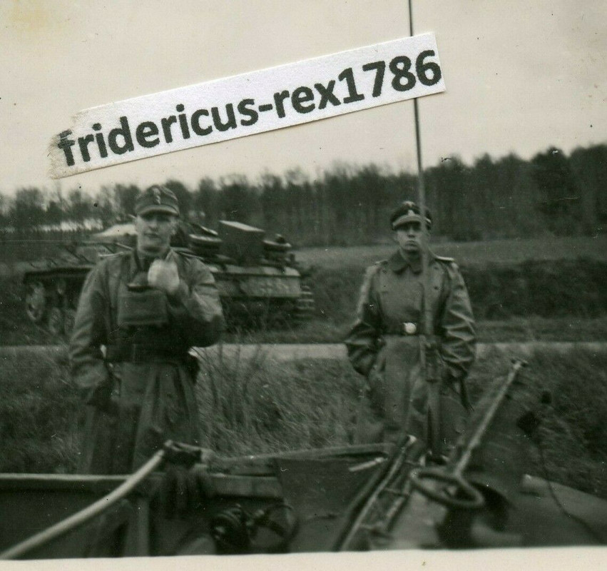 Foto Panzerjäger Sturmgeschütz StuG Abt. 10 Panzer-Division Karl der Große