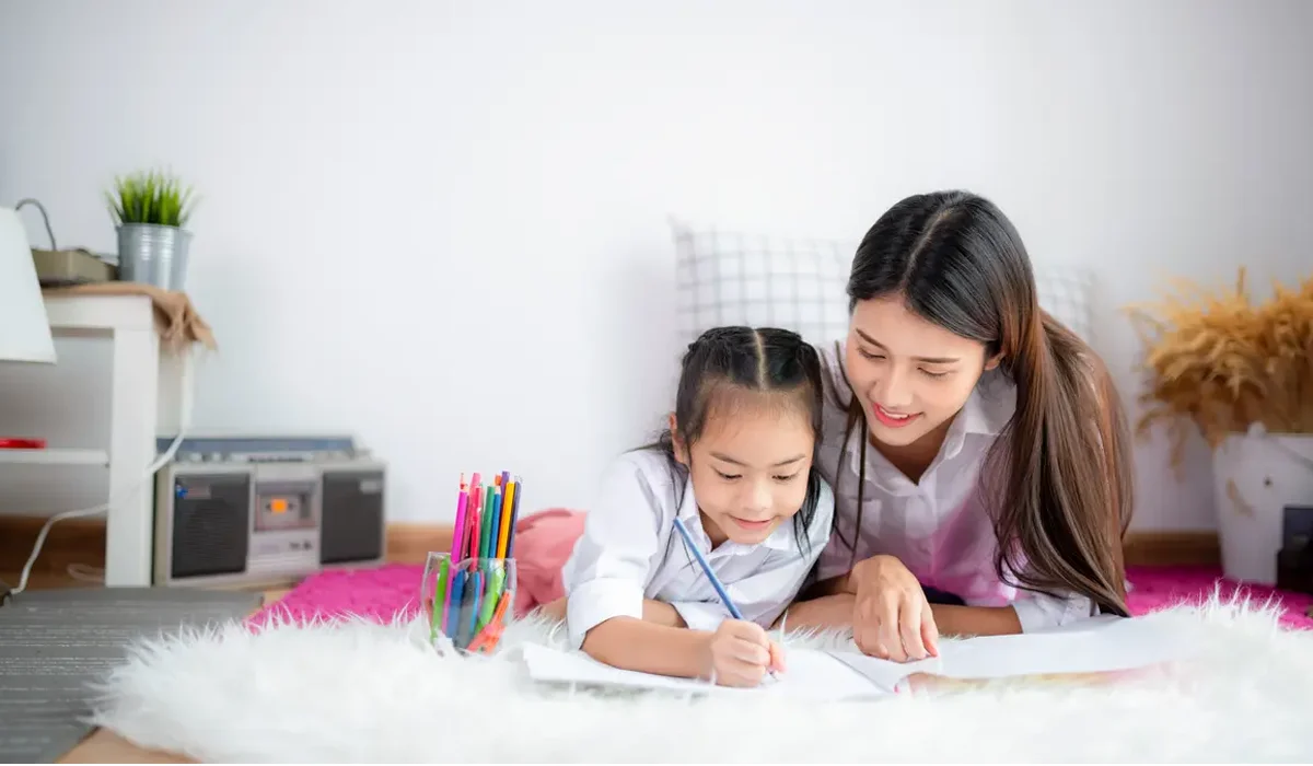 Ibu-Ibu Hebat di Balik Kesuksesan Anak-Anak Indonesia Ibu-Ibu Hebat di Balik Kesuksesan Anak-Anak Indonesia