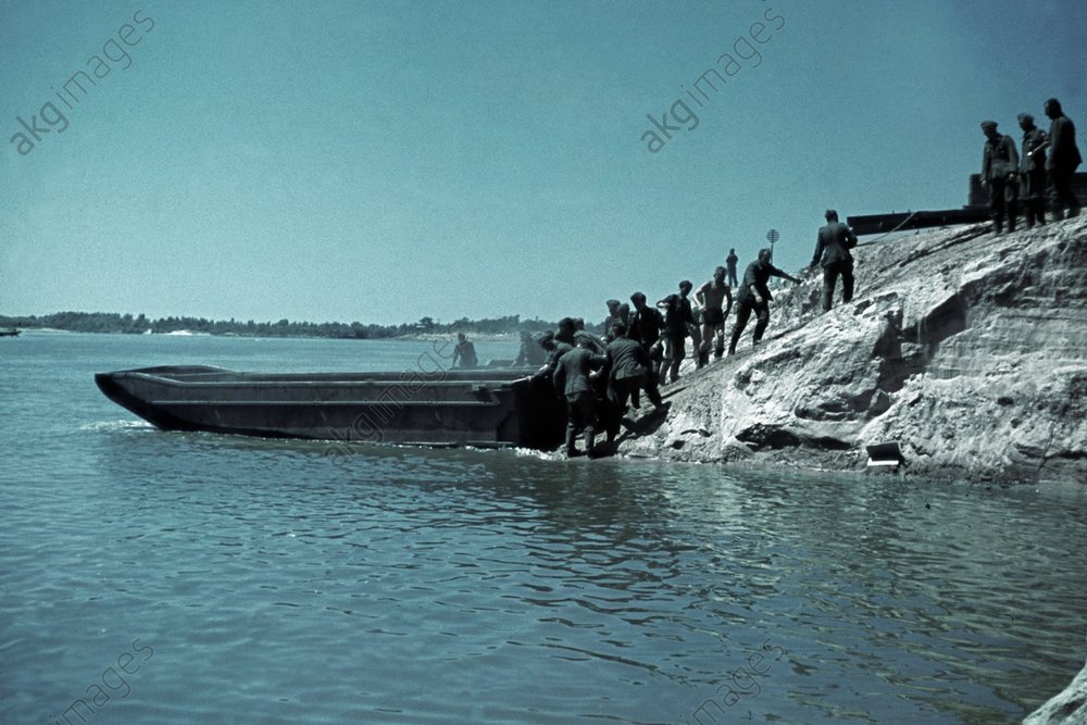 Crossing the river Don  WWII  1942 (2)