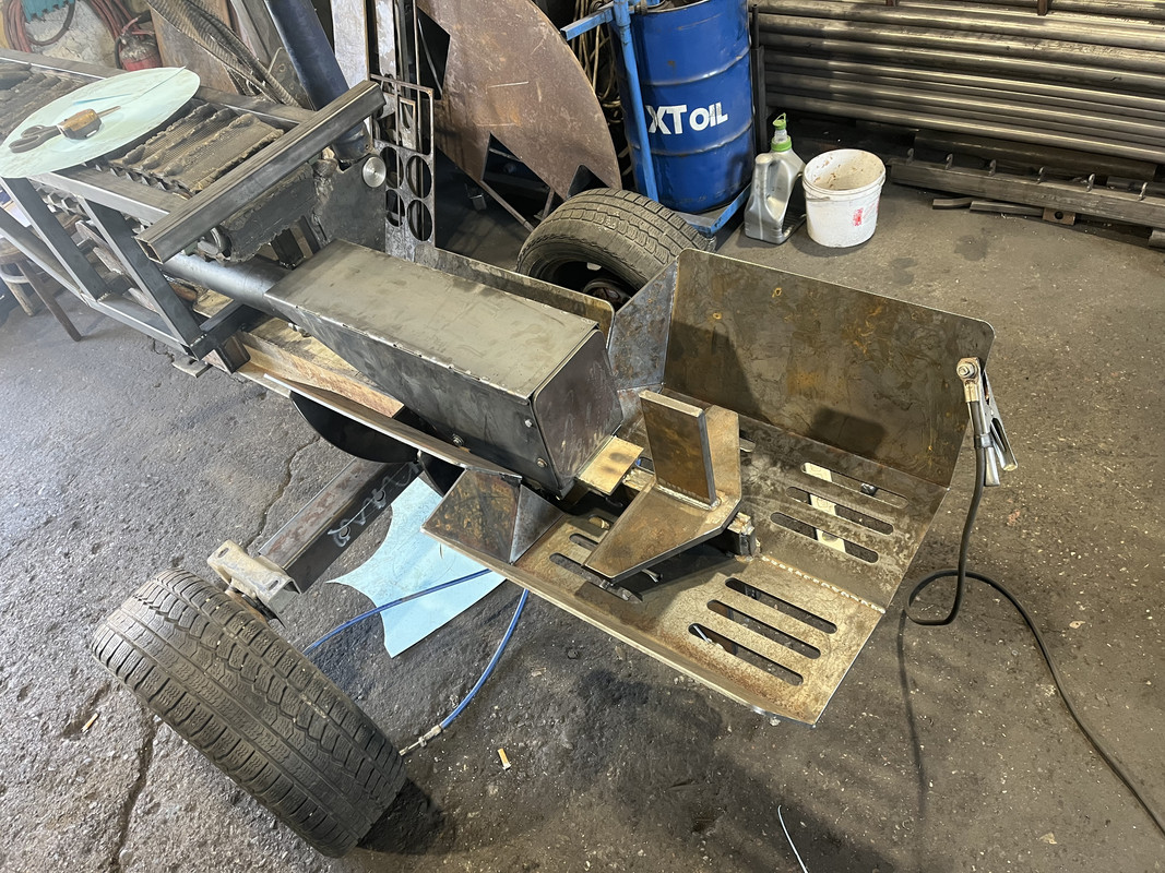 DEBBEA26-D4C4-41F5-9F4D-2785645EF804