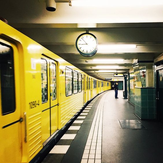 yellowtrain.jpg