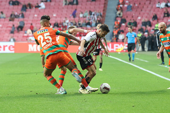 Nhận định, đánh giá Samsunspor vs Alanyaspor, 00h00 ngày 02/12