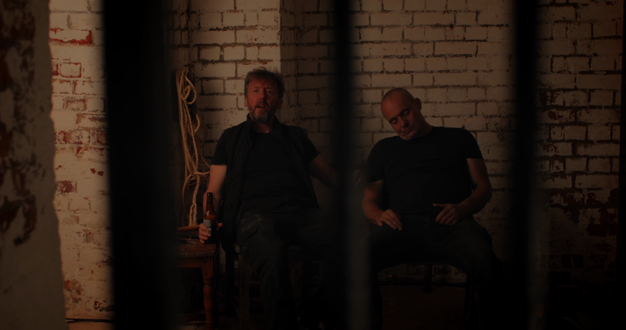 vlcsnap-2025-05-05-00h30m43s161