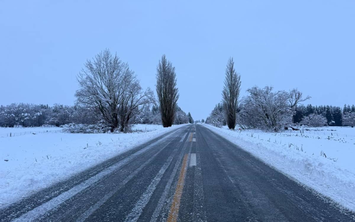 4JLWMEH-tekapo-jpg.jpg