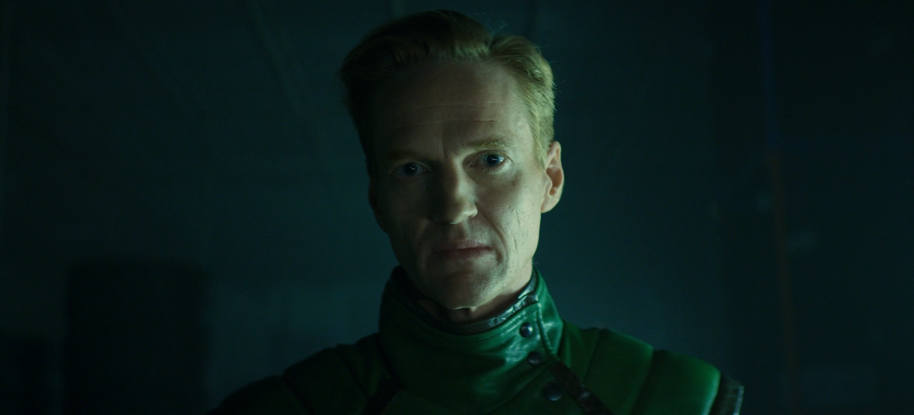 Stargirl.S01E01.1080p.BluRay.x264-BORDURE.mkv_snapshot_51.18_[2021.07.19_22.15.28]