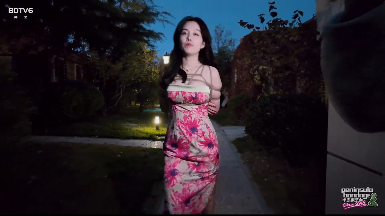 半岛束艺 上铺的她~萨蒂.mp4_20241114_163149.330