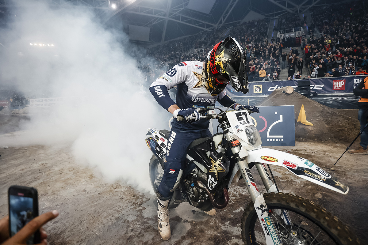 1-й этап SuperEnduro GP 2022 - Лодзь, Польша (видео)