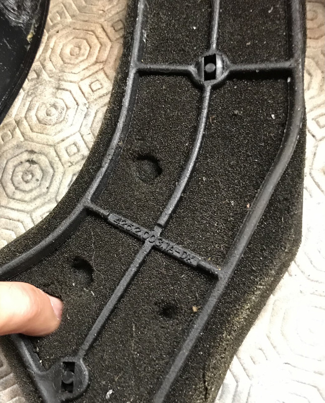 B0FF0E9E-60E0-4BA6-AD1A-053394D9454C