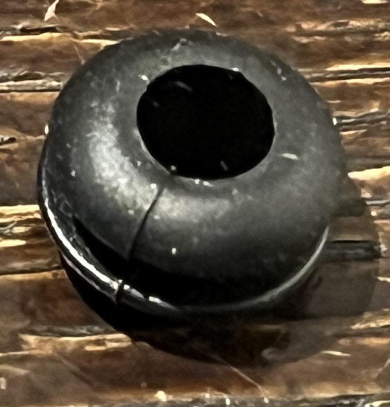 [Bild: Kabeldurchfu-hrung.jpg]