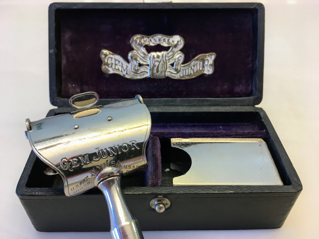 [Image: 210923-New-Gem-Jr-Bar-2.jpg]