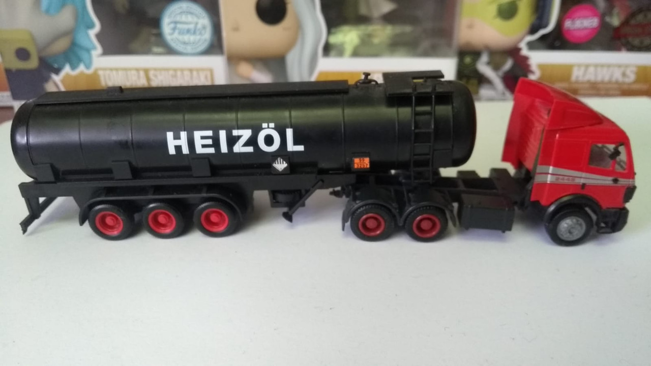 Mach (2308)