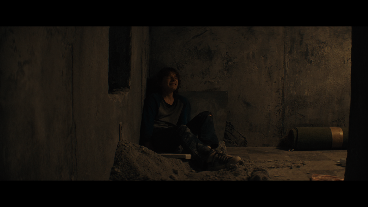 The.Black.Phone.2021.UHD.2160p.BDREMUX.HEVC.HDR.DV-Нечипорук.mkv_snapshot_01.19.08.618