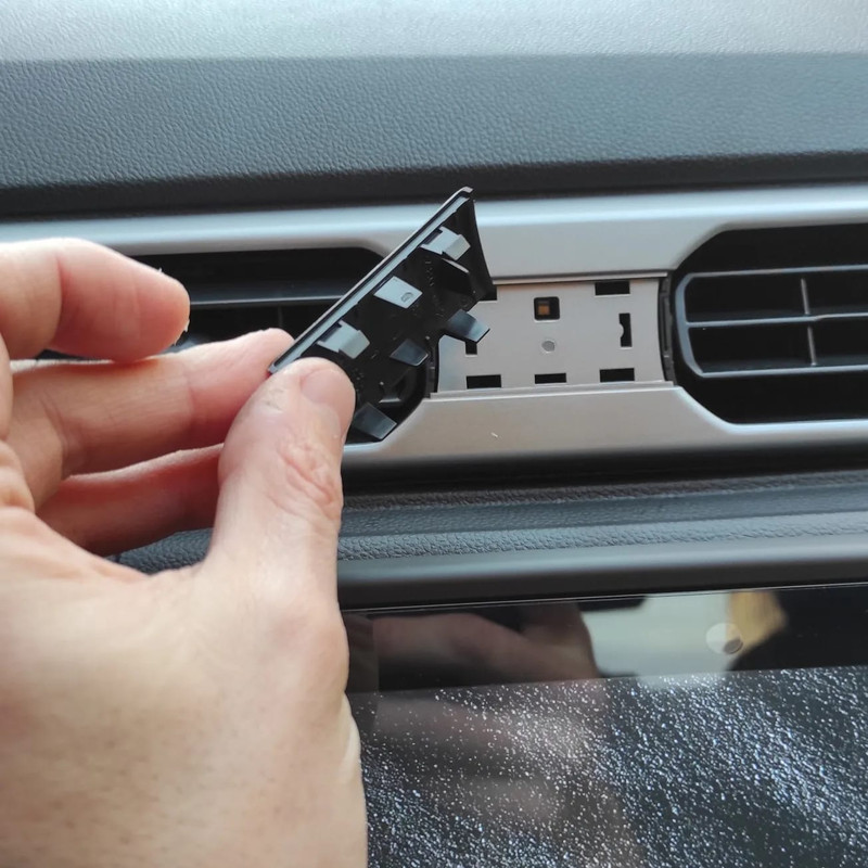 WhatsApp Image 2023-03-28 at 22.45.57 (2)