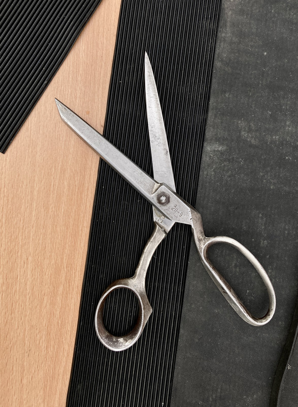 A8168B27-9CF1-468F-AF46-609F79B4F39C