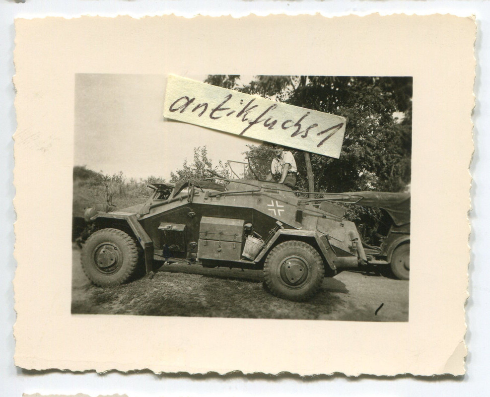 Deut.Funk-Schützen-Panzer SPW mit eingeklapptem 