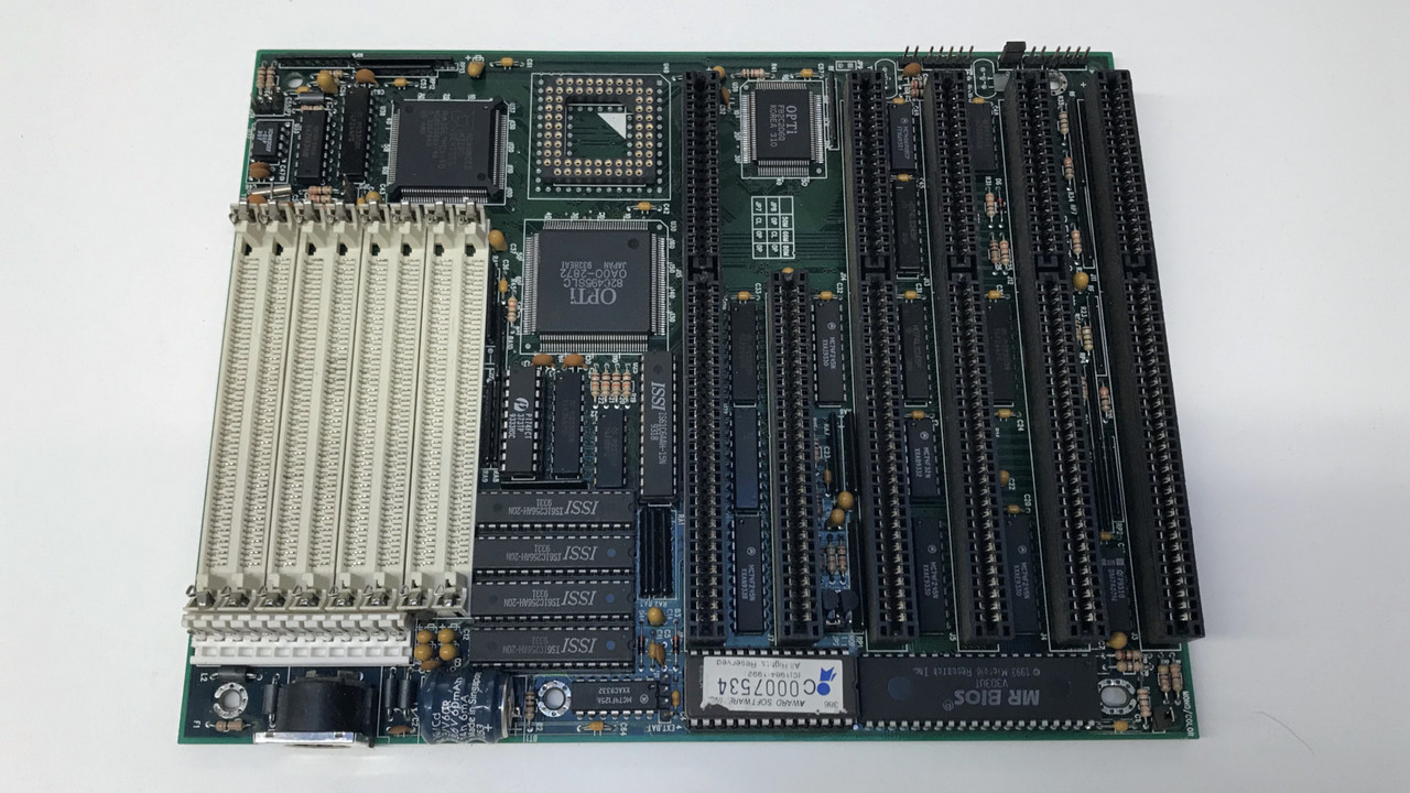 OPTi 495SLC Am386DX-40