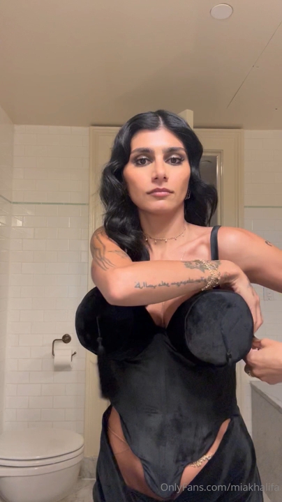 Mia-Khalifa-8.jpg