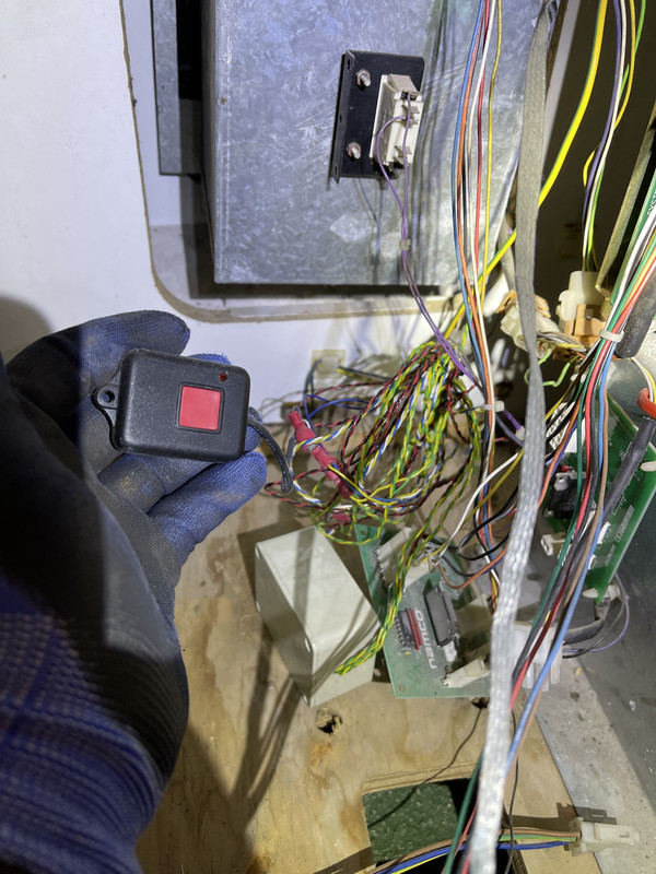 13039A38-ACB2-4BDE-A697-F5497E296340