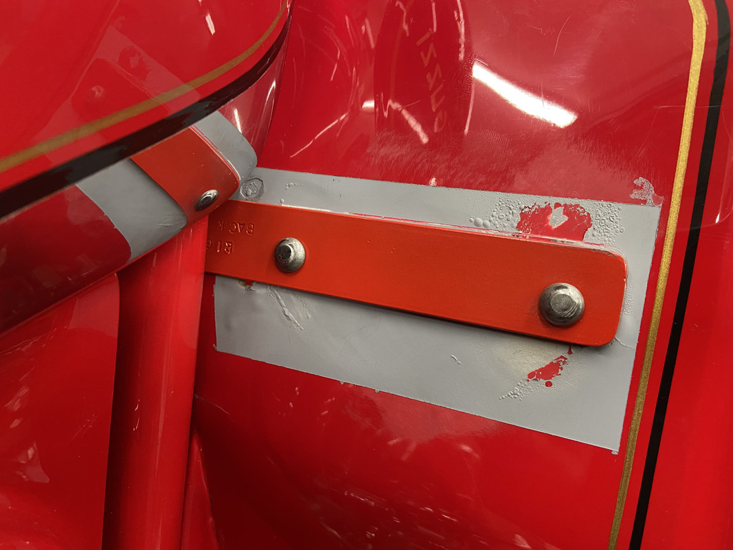 DA0D1189-8DCB-48D5-B412-8A21BE6952BF