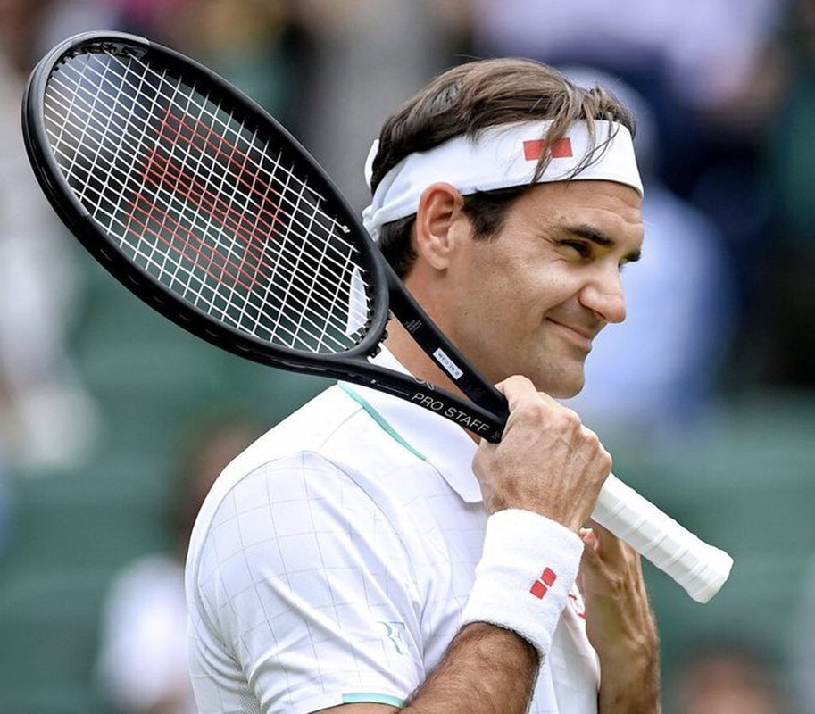 Roger Federer annuncia il suo ritiro dal tennis professionistico