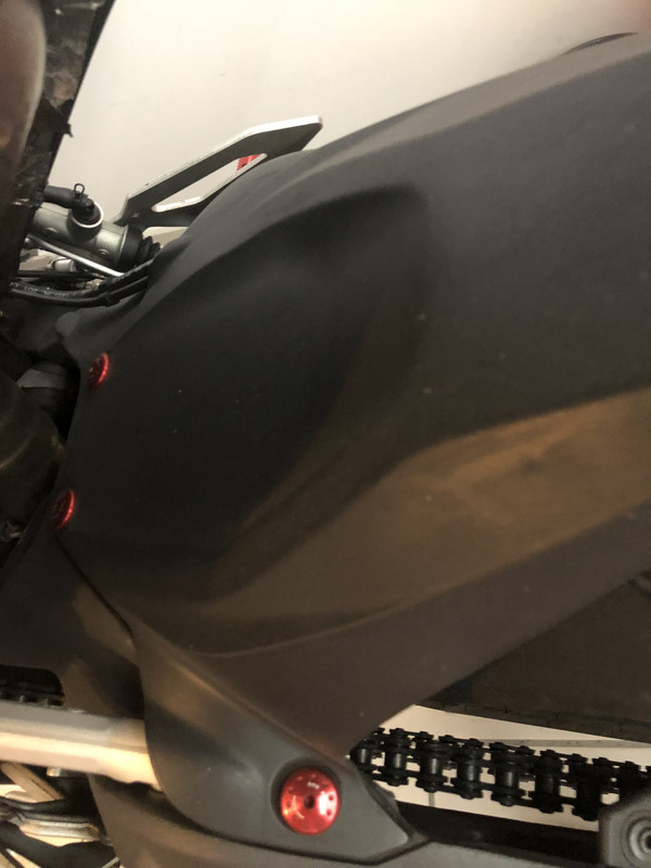 4A880CAC-6F62-4A0B-9D07-C09CBC562451