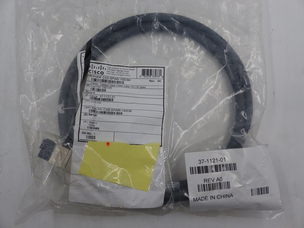 CISCO CATALYST DB0106 STACK POWER CABLE 150CM CAB-SPWR-150CM