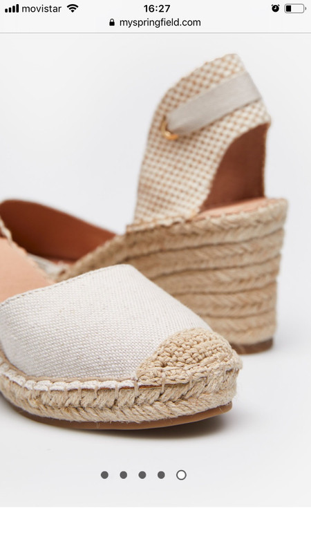 EB604752-5935-4545-B0E2-BFA0B6A1FD95