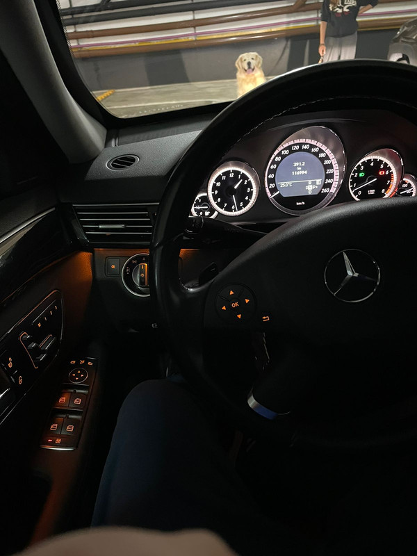 W212 - E350 2011/2011 Blindado R$ 85.000,00 Painel-luz-ambiente-esq
